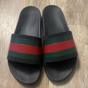Gucci Men 72’ Sport Sandal Slides